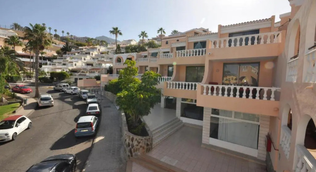 Paradise Court Las Americas Wifi Pool 25, Book Hotel Hotels in Tenerife with Parking, Parking