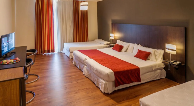 Четырёхместный номер Standard Hotel O Val Do Naseiro
