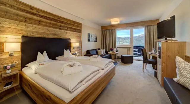 Двухместный номер Comfort с балконом Wellnesshotel Hofbräuhaus