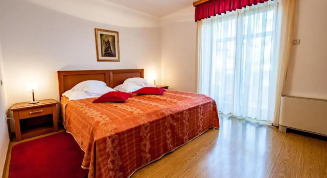 Villa Magnolija, Buchen Sie Villa Business-Hotels in Insel Cres, 4* 5*