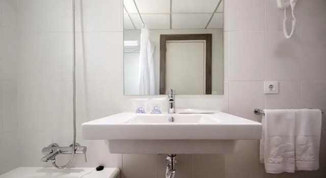 Standard Einzel Zimmer FERGUS Bermudas