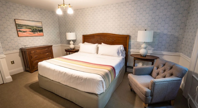 Номер Superior Homeport Inn and Tavern