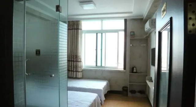 Dalu Island Guaowang Hotel, Book Hotel Dandong Liaoning