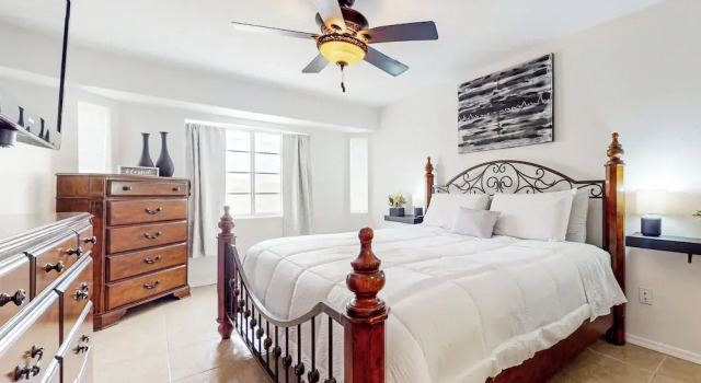 Great for Families! Lake Havasu City Haven w/ Yard, Забронировать Дом для отпуска Лейк-Хавасу-Сити штат Аризона