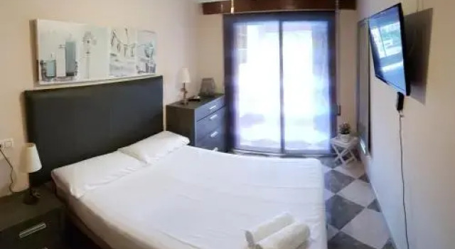 Chamartin I, Prenota Hotel Hotel a Pamplona con parcheggio, Parcheggio