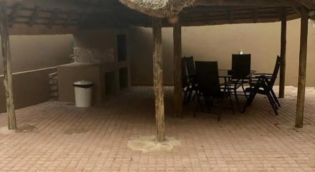 TOYAs HOUSE