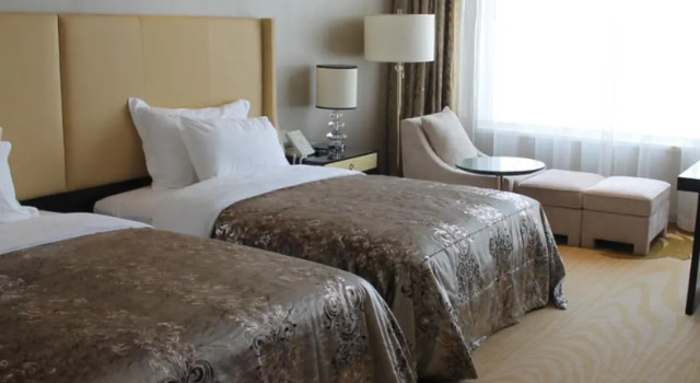 Landbridge Jinjiang Hotel