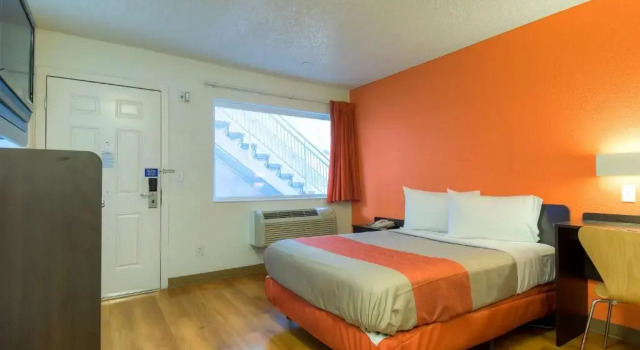 Двухместный номер Standard Studio 6 Suites Las Vegas, NV - Tropicana