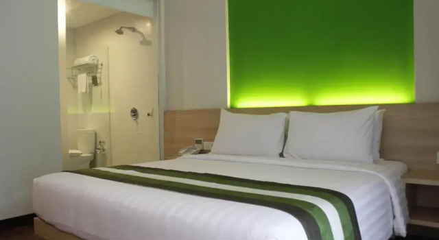 Двухместный номер Standard Grand Whiz Hotel Nusa Dua Bali