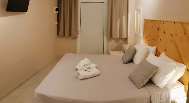 Апартаменты Цокольный этаж с видом на сад Anemos Hotel