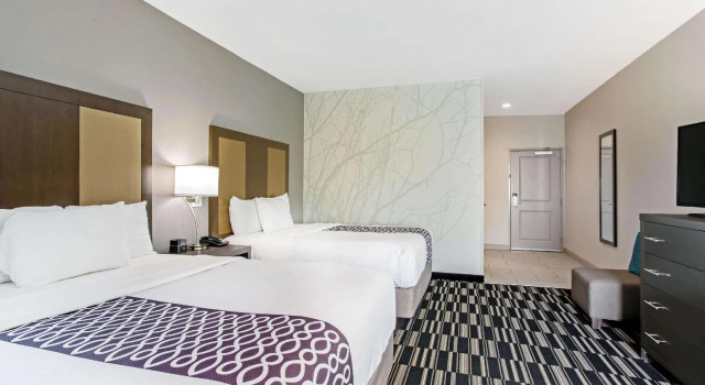 Четырёхместный номер Standard La Quinta Inn & Suites by Wyndham Sweetwater East