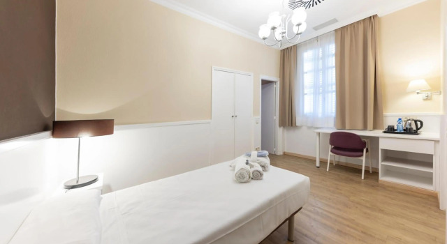 1881 Hotel Balneario Vichy Catalan