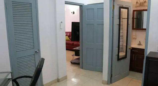 Апартаменты The Limes Apartments