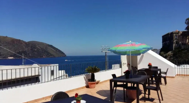 Апартаменты Lipari Centro Storico Flat 6 mins from Port