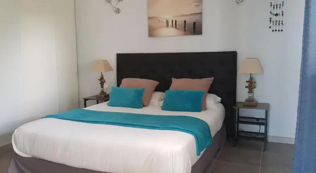 Апартаменты Appart Bleu Azur Piscine chauffée Adults only