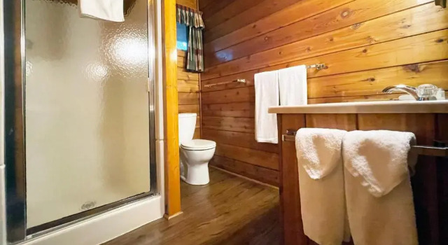 Коттедж с 2 комнатами Mountain Springs Lake Resort