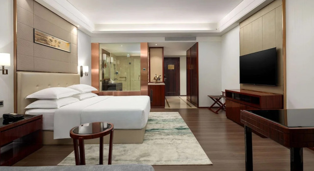 Двухместный номер Deluxe Wyndham Garden Foshan Nanhai
