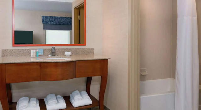 Студия Hampton Inn Springfield South Enfield