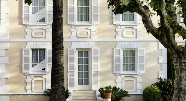 Hotel La Résidence de La Pinède, Забронировать Отель Отели Сен-Тропе с завтраком, рядом с Bailli de Suffren Statue, Завтраки