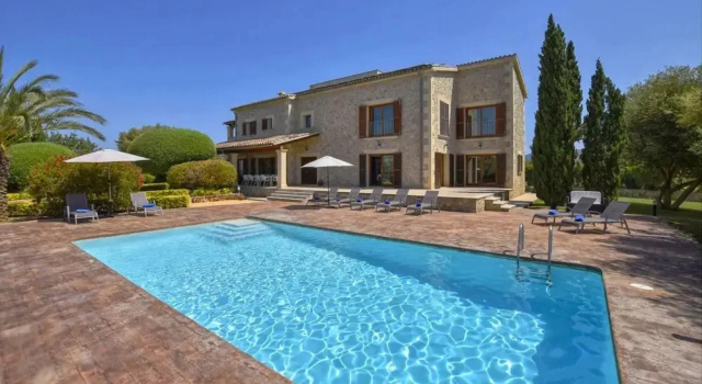 Коттедж Country House Alcudia With Private Pool