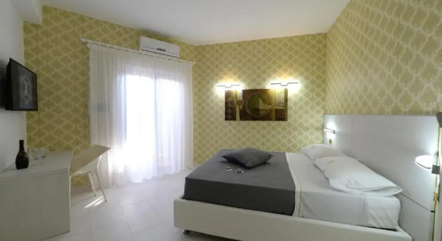 Двухместный номер Standard X Hotel