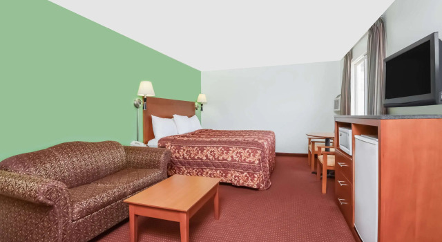 Четырёхместный номер Standard Knights Inn Arnprior