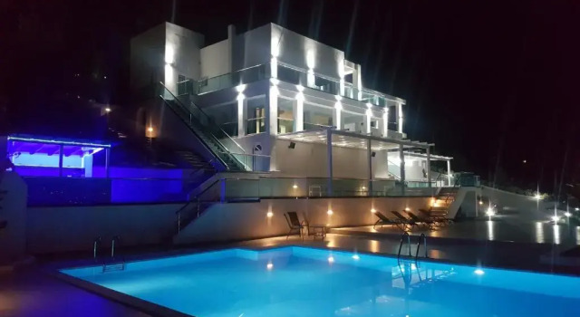 Вилла Superior Blue Skiathos Ltd