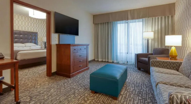 Люкс Drury Plaza Hotel St. Louis Chesterfield