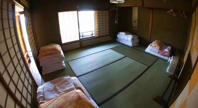Guesthouse Iori, Boek Hotel Hotels in Tokai met parkeren, Parkeren