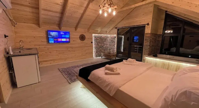 Бунгало Luxury Waterside Bungalov