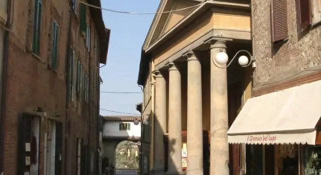 Palazzo Barbini Dimora Storica, Buchen Sie Hotel SPA-Hotels in Trasimenischer See, SPA
