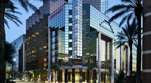 Двухместный клубный номер Standard New Orleans Marriott Metairie At Lakeway