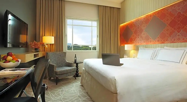 Double Junior Suite Rendezvous Grand Hotel Singapore