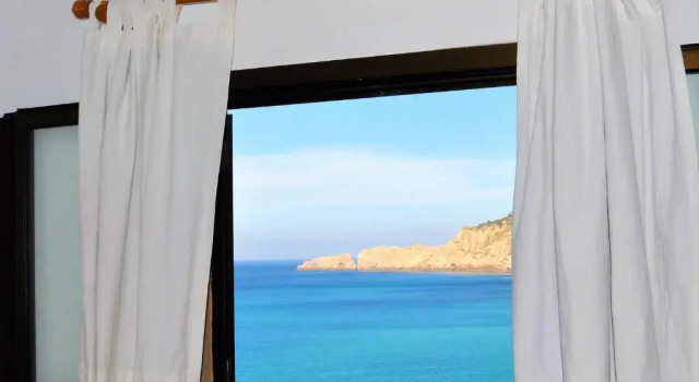 Вилла VILLA AUREA-Cala Mesquida- Primera linea de Mar