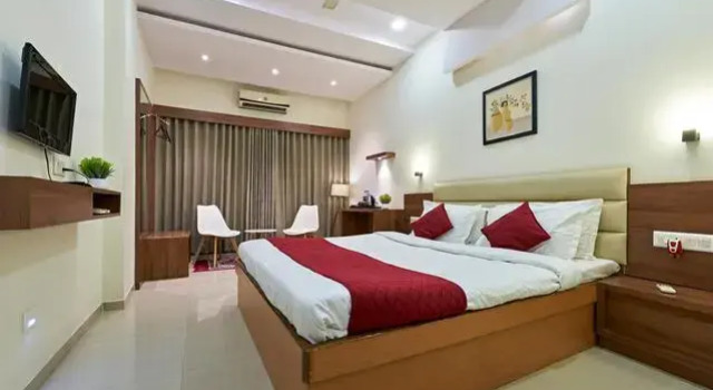 Hotel Sai Deluxe, Забронировать Отель Отели штата Махараштры 3 звезды, 3*