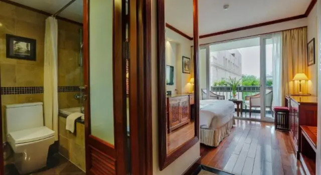 Двухместный номер Deluxe с балконом Conifer Boutique Hotel