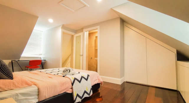 Номер Comfort 82 Kent St