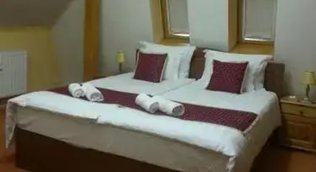 Gárdi Apartman, Rezerwuj Apartament Szekszard 