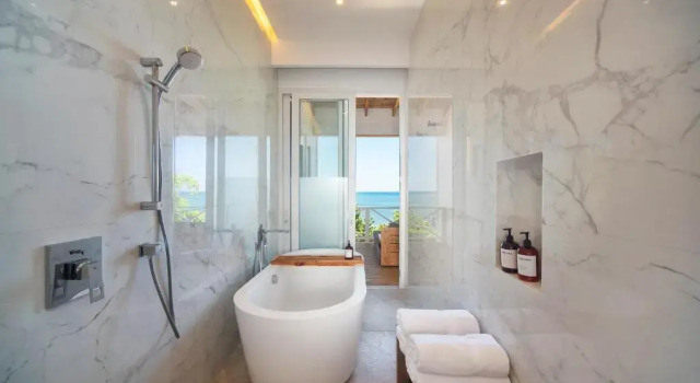 Люкс Deluxe с видом на море Ibagari Boutique Hotel