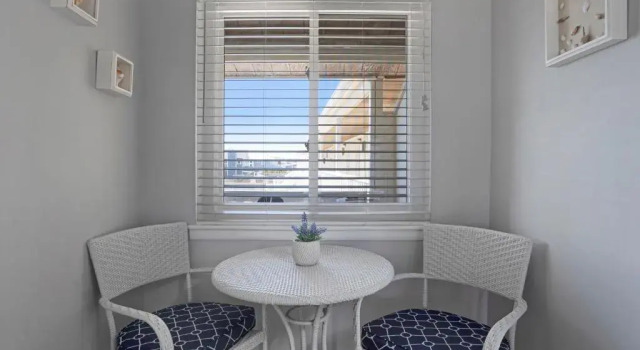 Апартаменты Deluxe Sun and Sound Montauk
