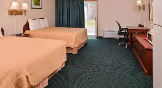 Red Carpet Inn, Rezerwuj Hotel Worthington Minnesota