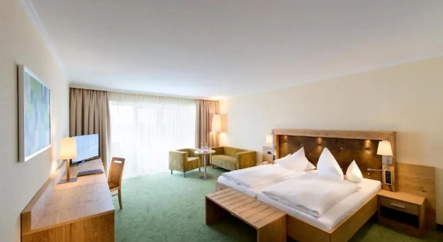 Номер Comfort Parkhotel