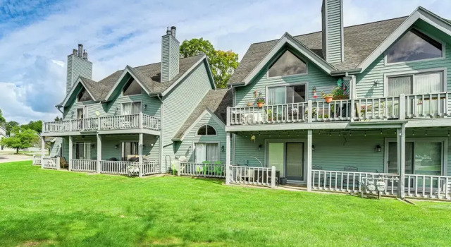 Ellicottville Townhome Near Holiday Valley Resort!