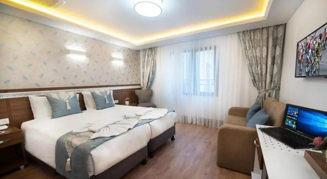 Lika Hotel - Standard Double or Twin Room, Забронировать Отель Стамбул Мраморноморский регион, рядом с Библиотека Стамбульского университета
