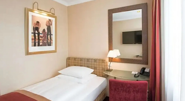 Номер Standard Best Western Plus Hotel St. Raphael