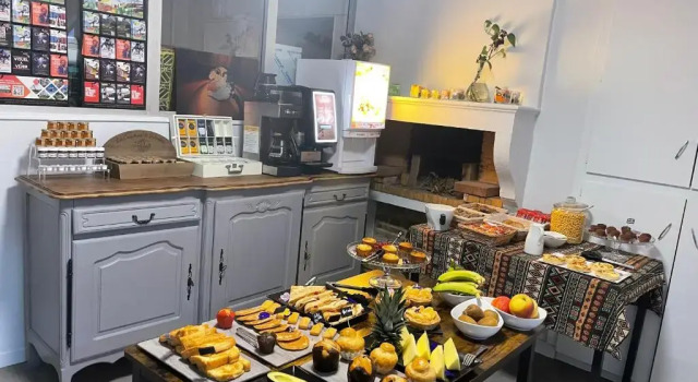 Двухместный номер Economy Logis Hôtel Vuillot