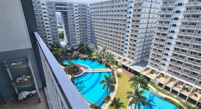 Номер Standard CondoDeal at Shell Residences Moa Pasay