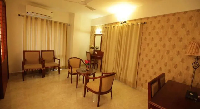 Люкс Grand Cascade Chennai