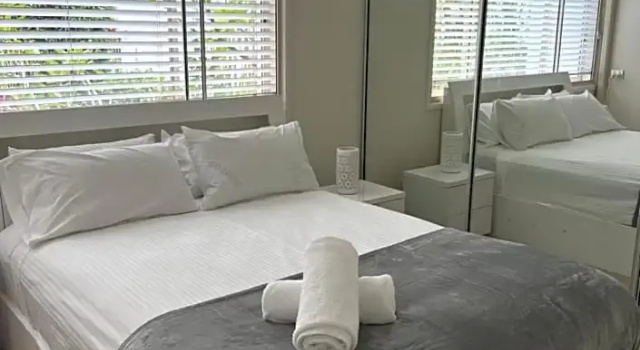 Апартаменты с 3 комнатами рядом с пляжем Sandcastles On Currumbin Beachfront, Gold Coast