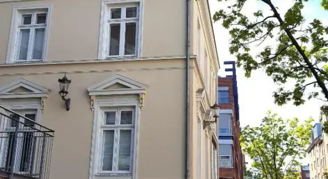 Apartments Harmsstraße 13, Забронировать Апартаменты/квартира Апартаменты Киля, рядом с City ​​Gallery Kiel, Апартаменты/квартира